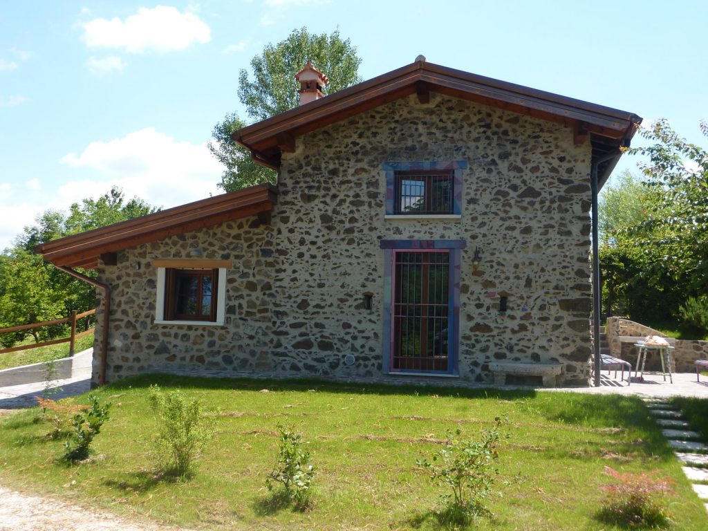 Casa in collina in legno a chiuppano, vicenza. ristrutturazione ... Case in campagna progetti